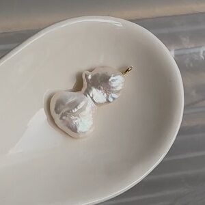 Elegant Baroque Pearl Pendant Charm doll shape Necklace Earrings Bracelet gold